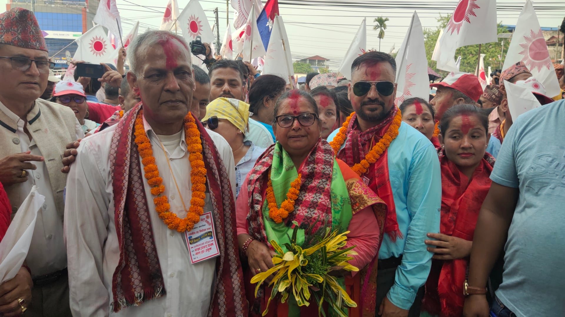 सुकुम्बासीको समस्या चाडै समाधान हुने : मेयर पदकी उम्मेदवार दुवाडी