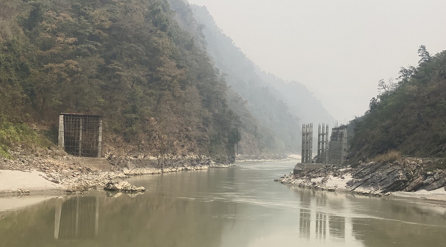 अलपत्र घुमाउने पुलको काम अघि बढाउन निर्देशन